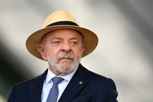 116023219-brazils-president-luiz-inacio-lula-da-silva-attends-the-soldiers-day-celebrations-at-the