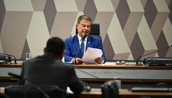 CRE - Comissão de Relações Exteriores e Defesa Nacional