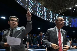 Randolfe-Rodrigues-Omar-Aziz-1200x675-1