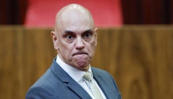 TSE-NunesMarques-Posse-Lula-JanjaLulaDaSilva-JoseSarney-AlexandreDeMoraes-Caiado-IbanesRocha-DaviAlcolumbre-MichelleBolsonaro-Flavio-Bolsonaro-27-848x477-1