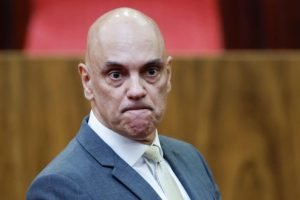 TSE-NunesMarques-Posse-Lula-JanjaLulaDaSilva-JoseSarney-AlexandreDeMoraes-Caiado-IbanesRocha-DaviAlcolumbre-MichelleBolsonaro-Flavio-Bolsonaro-27-848x477-2