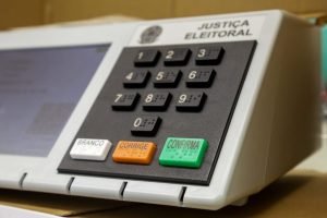 Testes-das-urnas-eletronicas-no-TSE-6