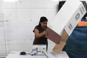 Urnas-Correios-Eleicoes-Distribuicao-Escolas-TRE-DF-02-Out-2026-1-1200x675-1