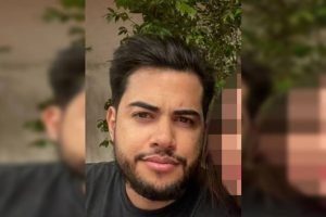 antes-esfaqueada-mae-filhos-espumando-boca