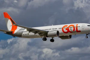 boeing-737-max-gol-1080