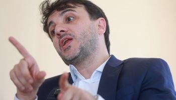 candidato-a-presidencia-da-republica-pelo-missao-renan-santos-e-entrevistado-pelo-metropoles-5-scaled-1