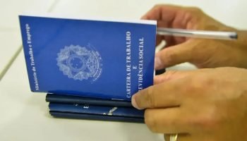 carteira_de_trabalho_e_previdencia_social_ctps-33149152