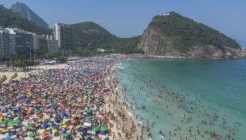 d389a5c3-rio-de-janeiro-calor-sol-onda-de-calor-praia