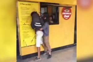 entregadores-sao-impedidos-de-retirar-lanches-3x2-1