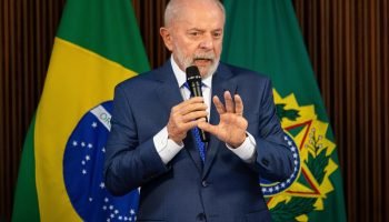fe91cfdf-lula