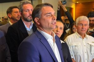 flavio-bolsonaro-fiesp-paulo-skaf-6