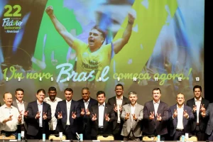 flavio-bolsonaro-governadores