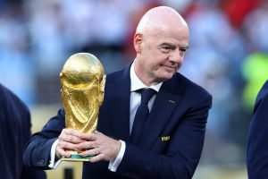 infantino-fifa-apoiadores-1