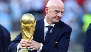 infantino-fifa-apoiadores