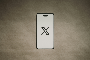 kelly-sikkema-unsplash-twitter-x
