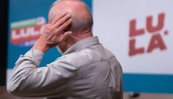 luiz-inacio-lula-da-silva-se-pronunciou-sobre-o-fim-da-escala-6x1-durante-agenda-no-qg-de-campanha-no-lago-sul-em-brasilia-metropoles-2-scaled-1