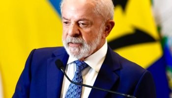 77% querem que o governo Lula se mantenha neutro na guerra do Oriente Médio — Fo