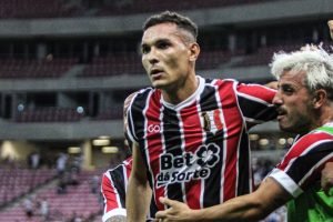 matheus_vinicius__santa_cruz-36370282