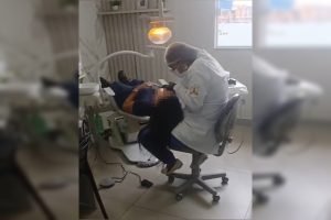 mulher-presa-no-df-dizia-ser-cirurgia-dentista