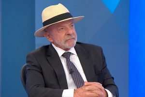 o-presidente-luiz-inacio-lula-da-silva-pt-durante-sabatina-no-jornal-nacional-na-tv-globo-metropoles-1-2-scaled-1