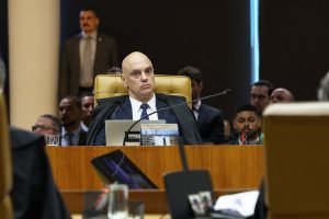 o-supremo-tribunal-federal-stf-sessao-extraordinaria-investigacao-contra-alexandre-de-moraes-mensagens-trocadas-entre-o-ministro-e-daniel-vorcaro-caso-master-metropoles-18-scaled-1