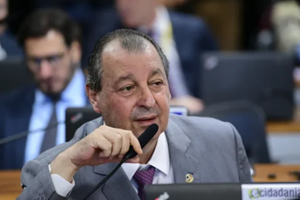 omar_aziz_04-660x330