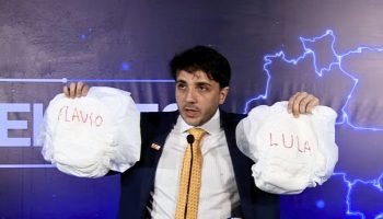 renan-santos-fraldas-lula-flavio-band-1200x675-1