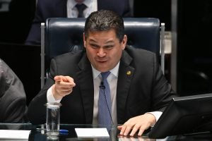 senado-analisa-pec-da-6-1-e-alcolumbre-preve-votacao-em-2-turnos-ainda-hoje-metropoles-11-scaled-1