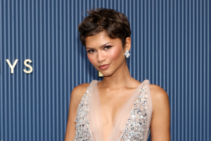 zendaya-aposta-no-corte-pixie-para-o-emmy-2026-inspire-se-no-visual